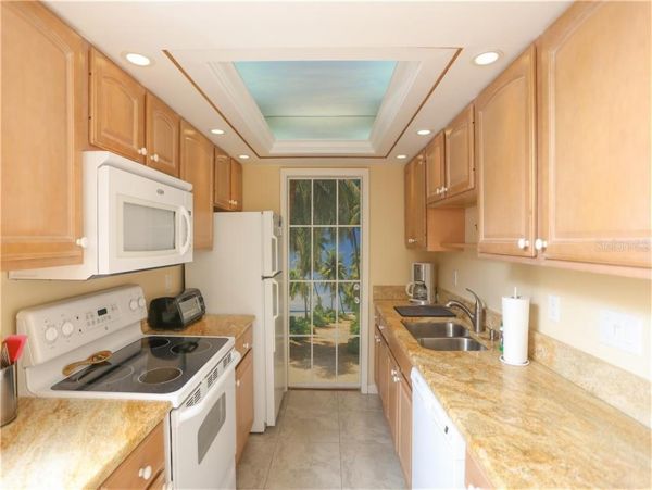 Longboat Key Condo 1022003