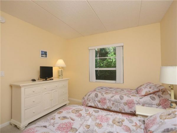 Longboat Key Condo 1022003