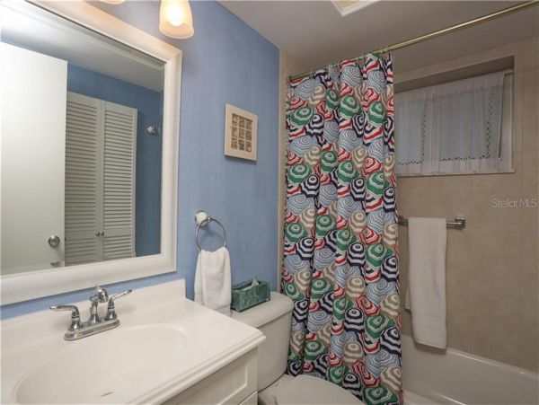 Longboat Key Condo 1022003