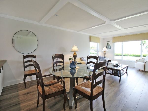 Longboat Key Vacation Rental - Two Bedroom Condo with Bay Views & Beach Access