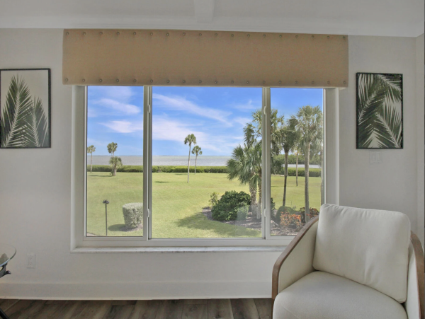 Longboat Key Vacation Rental - Two Bedroom Condo with Bay Views & Beach Access