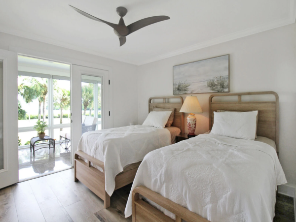Longboat Key Vacation Rental - Two Bedroom Condo with Bay Views & Beach Access