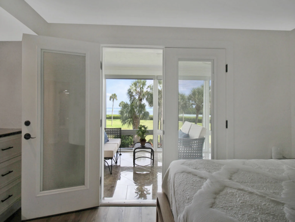 Longboat Key Vacation Rental - Two Bedroom Condo with Bay Views & Beach Access