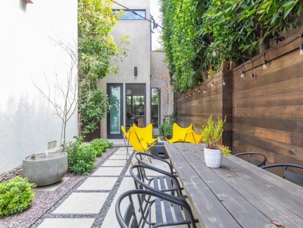 Pacific Palisades Beautiful Pool House 3 Bedrooms Sleeps 8