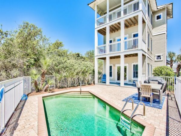 Beaches of South Walton Sleeps 10 Guests