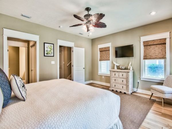 Beaches of South Walton Sleeps 10 Guests
