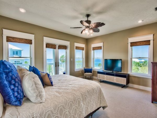 Beaches of South Walton Sleeps 10 Guests