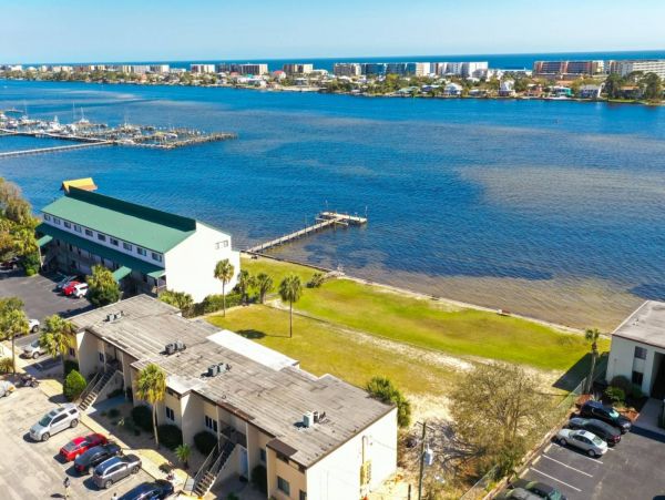 Okaloosa Island Fort Walton Beach Condo 1022229