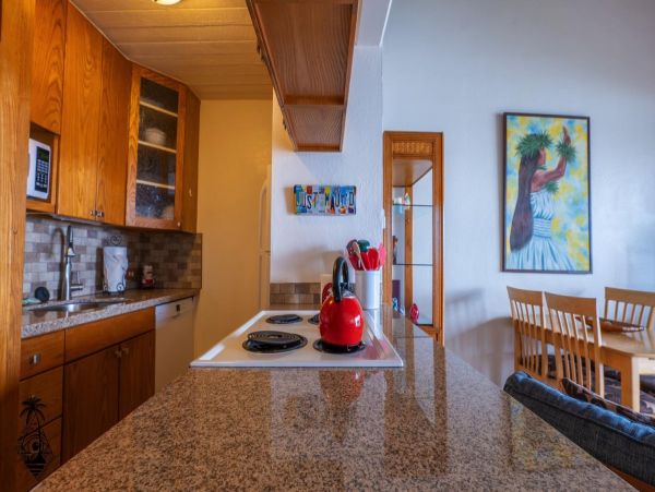 MAUI 2 BEDROOM WITH LOFT SLEEPS 6