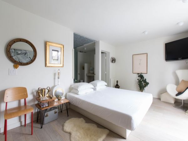 Charming Two Bedroom Home in Venice Beach