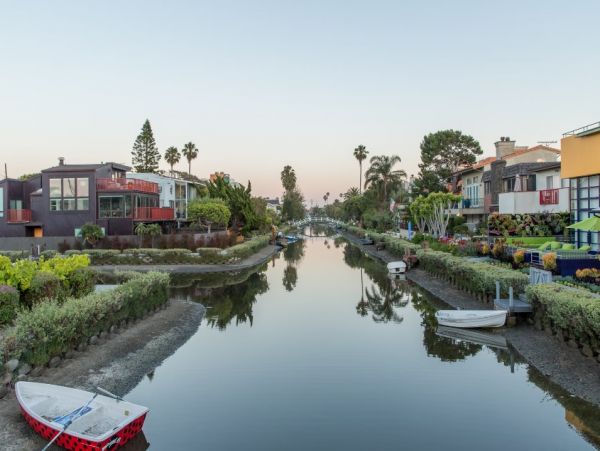 Charming Two Bedroom Home in Venice Beach
