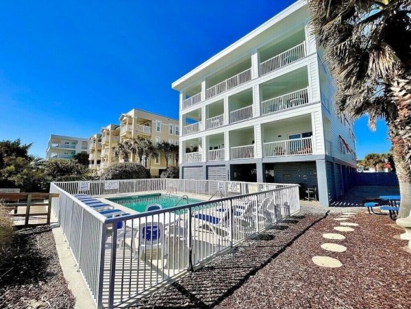Isle Of Palms Condo 1022364