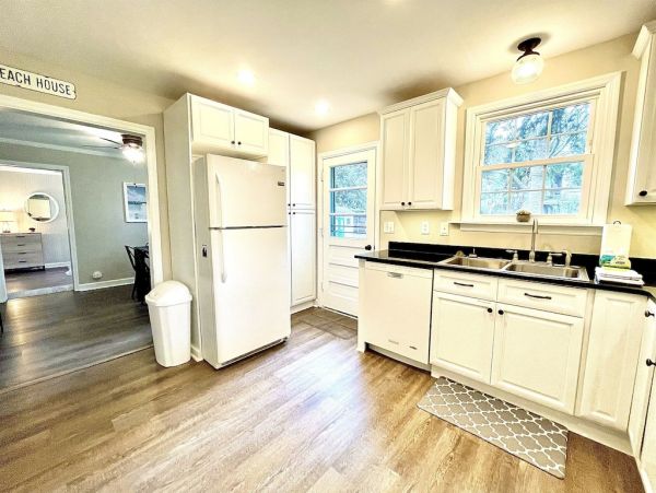 Isle Of Palms Home 1022372