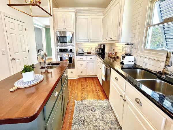 Isle Of Palms Home 1022373