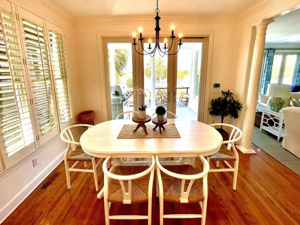 Isle Of Palms Home 1022373