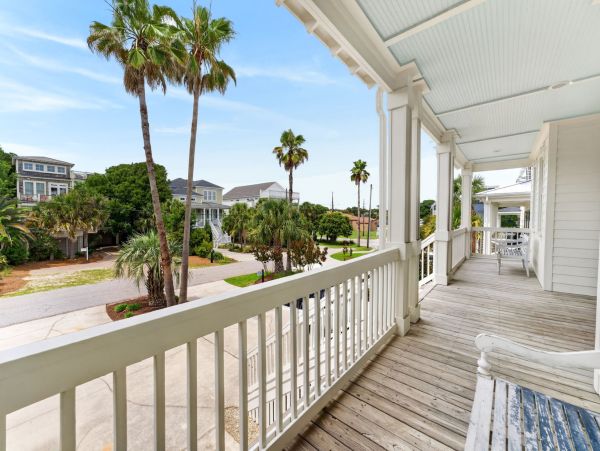 Luxury 7 Bedroom Islae of Palms Vacaation Home with Heated Pool & Ocean Views - additional view, photo 3