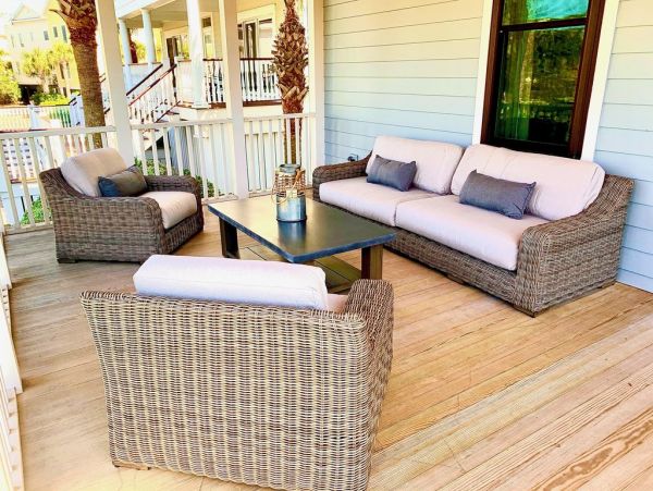 Isle of Palms Home with 6 Bedrooms