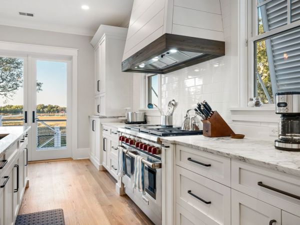 Isle Of Palms Home 1022379