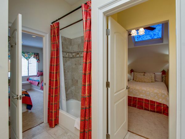 Two story Townhouse in Hilton Head