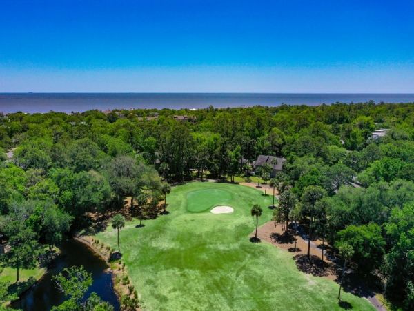 Two Bedroom Walk to Beach Vacation Rental in Hilton Head