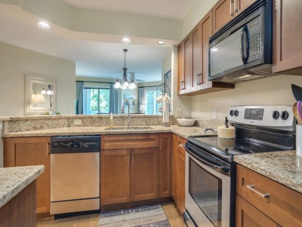 Two Bedroom Walk to Beach Vacation Rental in Hilton Head