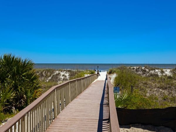 Two Bedroom Walk to Beach Vacation Rental in Hilton Head
