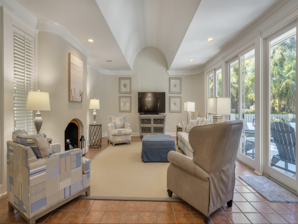 Stroll to Beach Luxury Pool Vacation Home