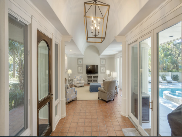 Stroll to Beach Luxury Pool Vacation Home