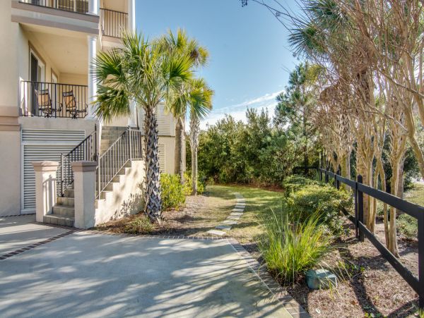 Hilton Head Luxury Stroll to The Beach Wow