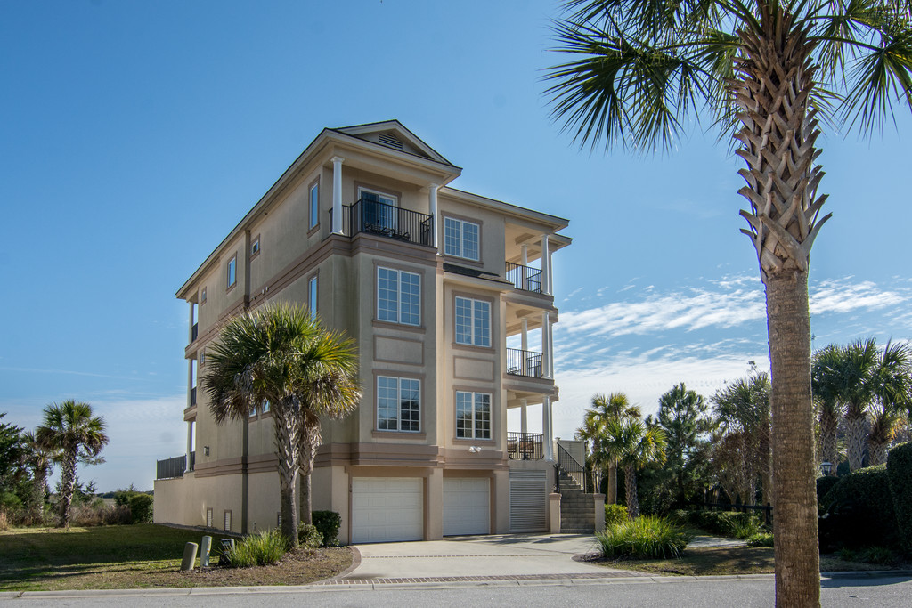 Hilton Head Luxury Stroll to The Beach Wow