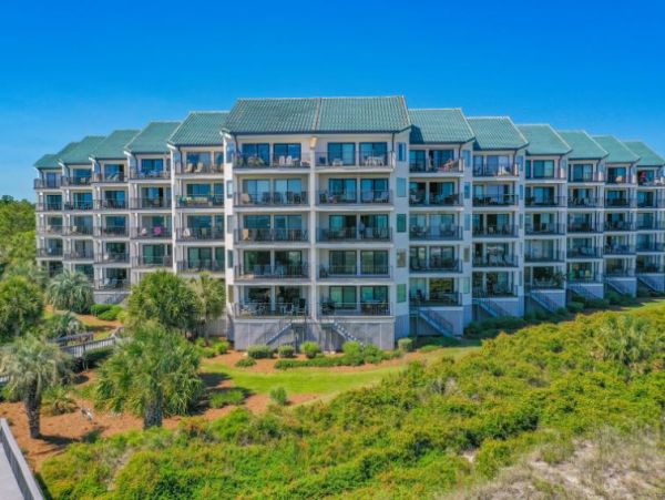 Oceanfront Vacation Condo in Hilton Head Two Bedroom
