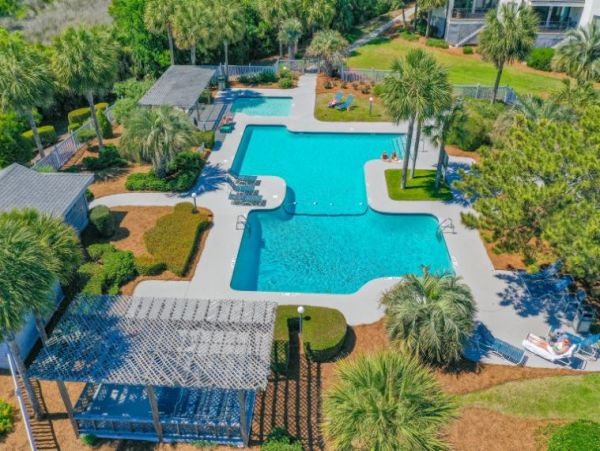 Oceanfront Vacation Condo in Hilton Head Two Bedroom