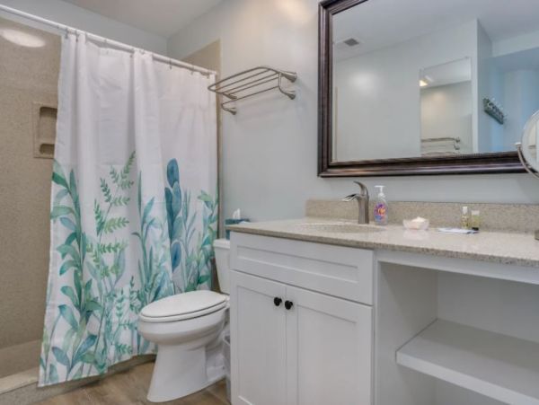 Oceanfront Vacation Condo in Hilton Head Two Bedroom