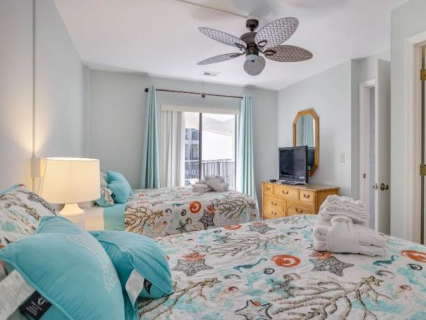 Oceanfront Vacation Condo in Hilton Head Two Bedroom