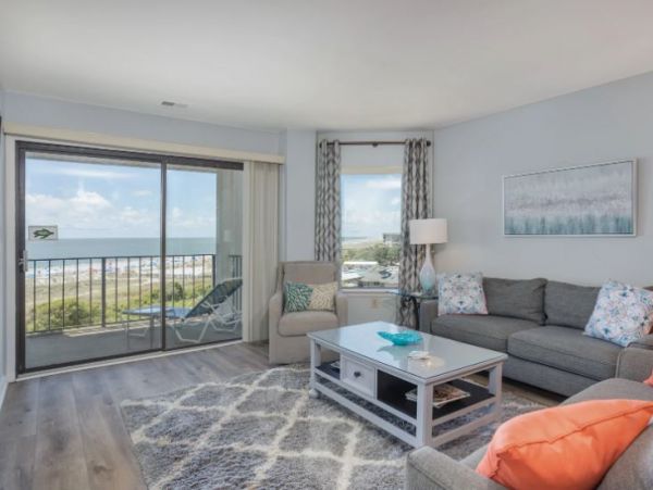 Oceanfront Vacation Condo in Hilton Head Two Bedroom