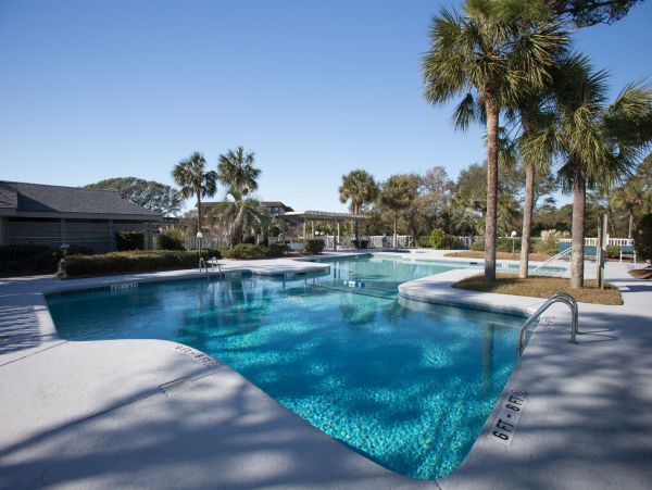 A Lovely Villa Style Condo Amazing Steps to Sandy Beach