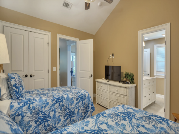 One of the Top Ten Vacation Rentals in Forest Beach 50 Yard Beach!