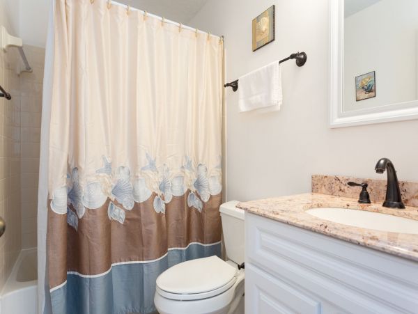 HILTON HEAD FOLLY FIELD 3 BEDROOM SLEEPS 10