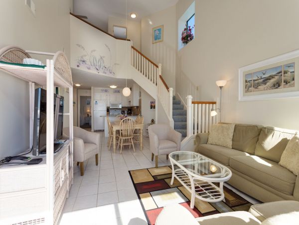 HILTON HEAD FOLLY FIELD 3 BEDROOM SLEEPS 10