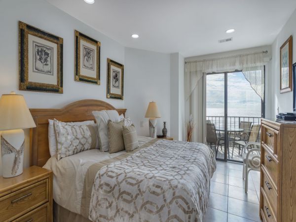 Hilton Head Vacation Penthouse Three Bedroom On Beach
