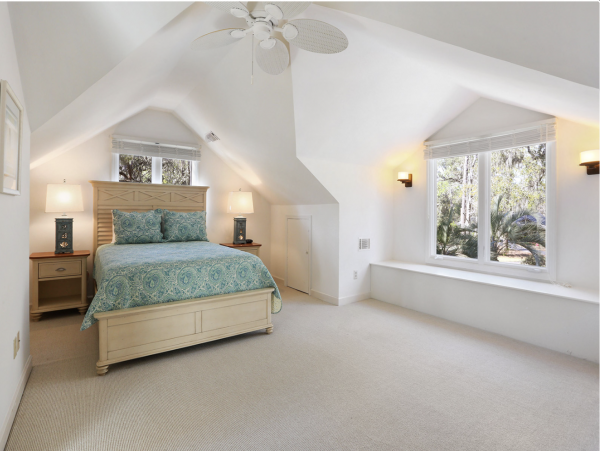 Hilton Head Five Bedroom Sleeps 14