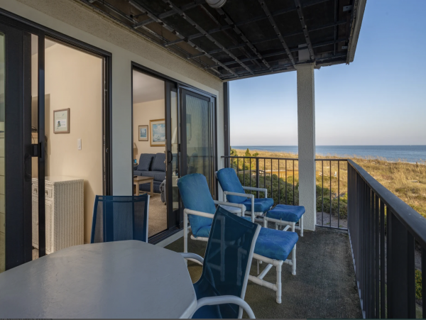 Oceanfront Views 2 Bedroom Rental in Hilton Head