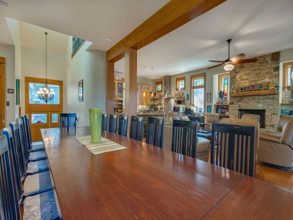 Fabulous 7 Bedroom 5 Homes to the Beach