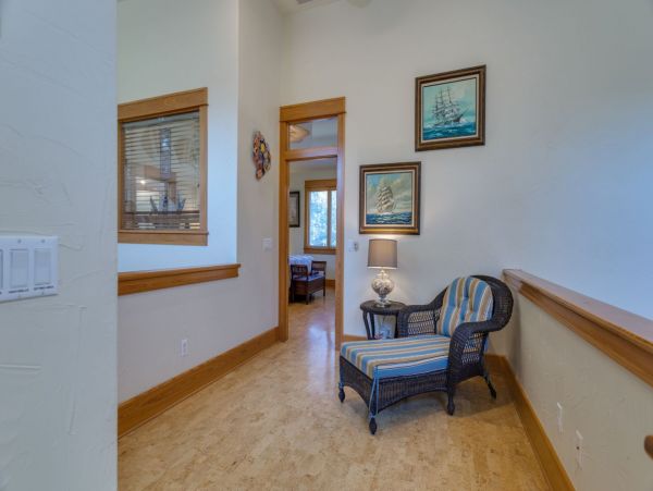 Fabulous 7 Bedroom 5 Homes to the Beach