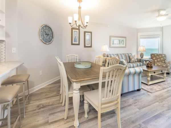 Oceanfront Vacation Two Bedroom Condo in Hilton Head