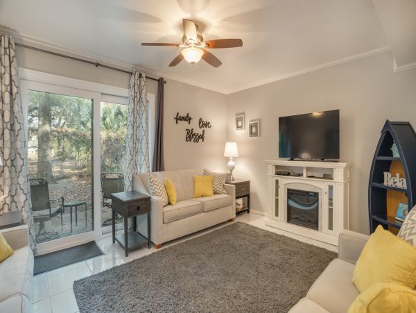 Hilton Head Vacation Condo Three Bedroom Sleeps 8 Guests