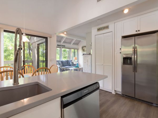 Hilton Head Vacation Home Three Bedroom Walk to Beach