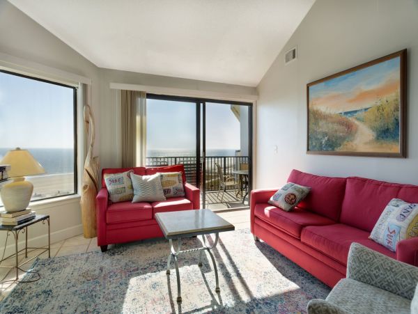 On Beach Hilton Head Vacation Condo Three Bedroom