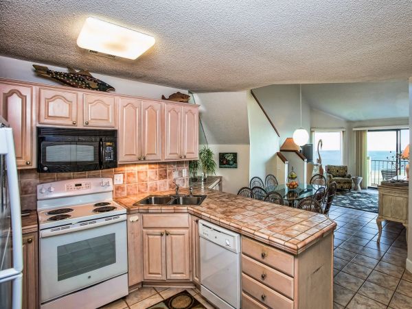 On Beach Hilton Head Vacation Condo Three Bedroom