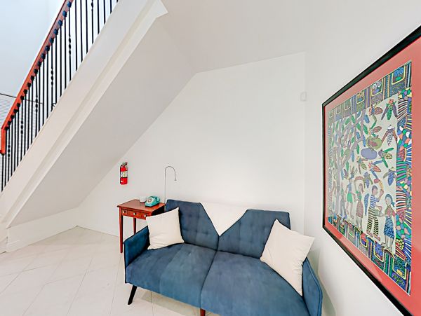 Rooftop Deck with Skyline Views of Downtown 2 BR Townhome